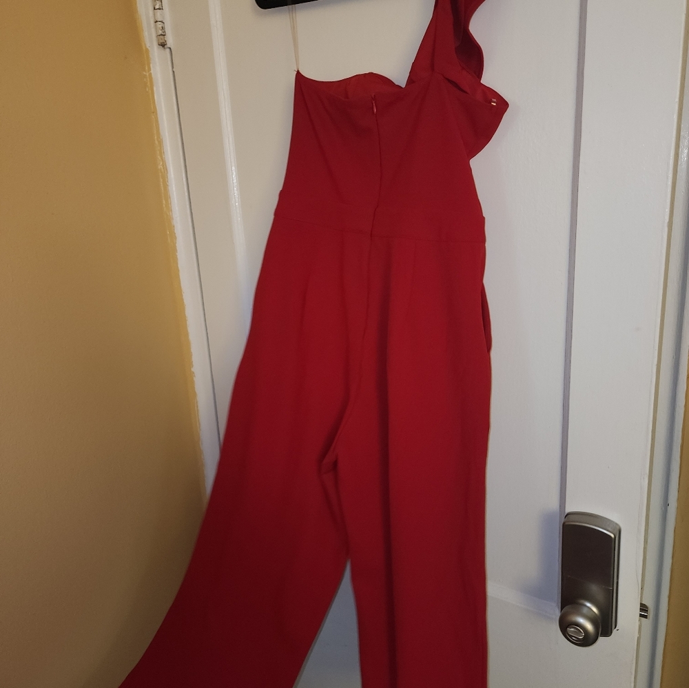Junpsuit - Picture 6 of 6